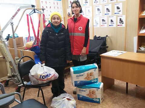 Оказание благотворительной помощи беженцам ДНР и ЛНР